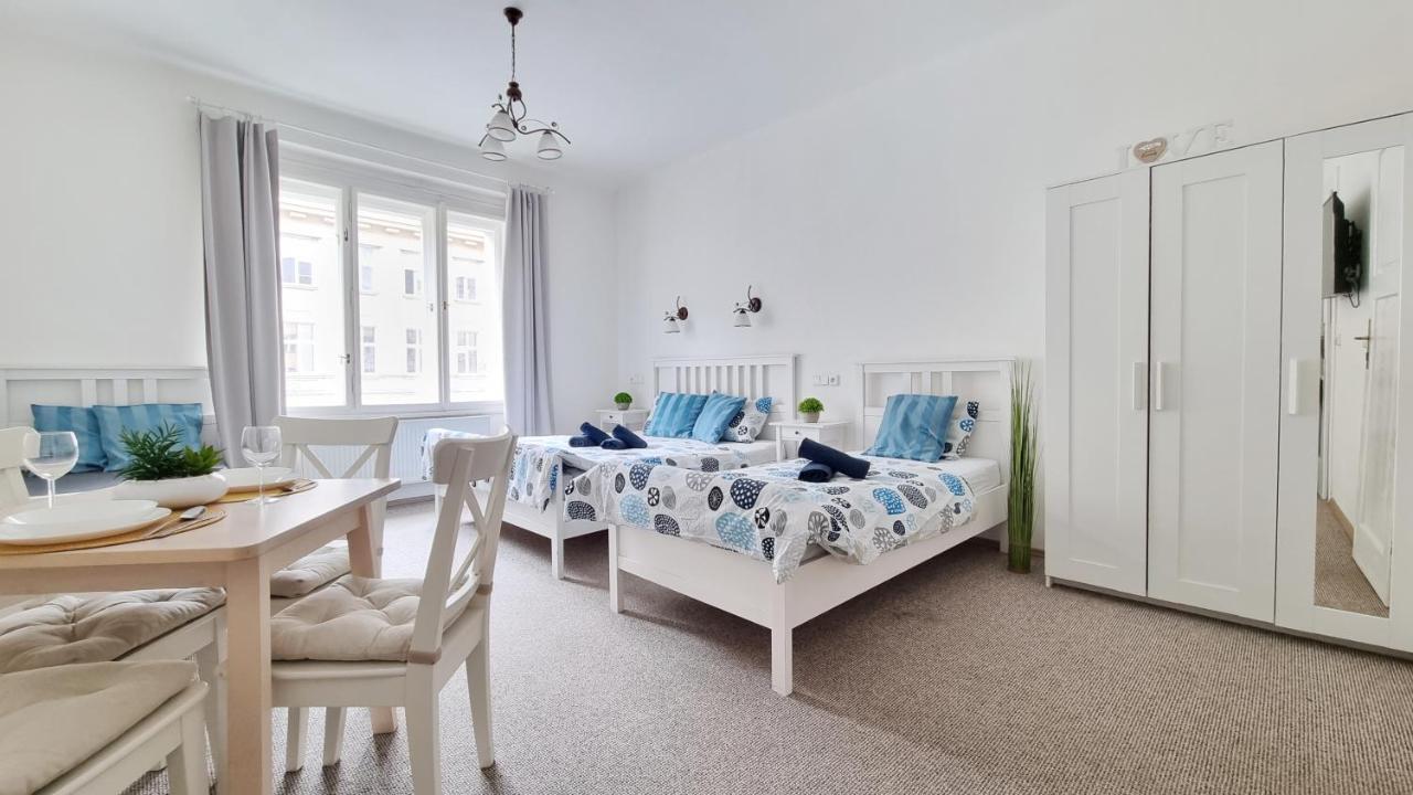 Finnem Rentals Zikova Praha Exteriér fotografie